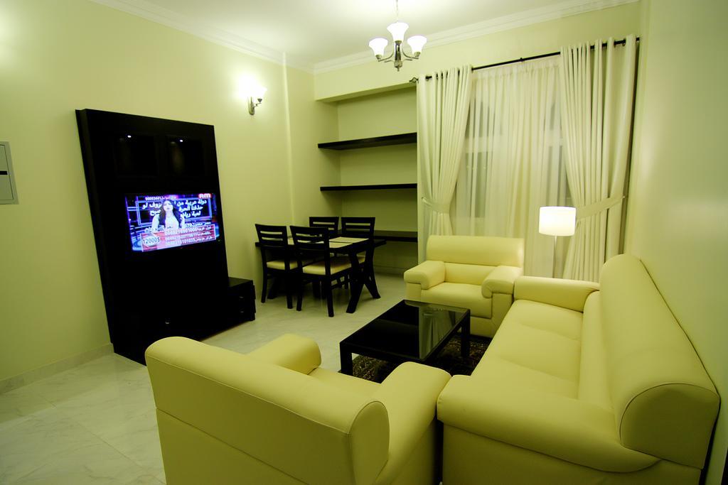 Remas Hotel Suites - Al Khoudh, Seeb, Muscat Cameră foto